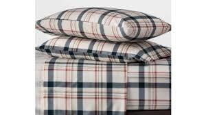 Breathable fabrics will allow for easy temperature regulation, letting you sleep cool all night long. Best Flannel Sheets 2021 Cnn