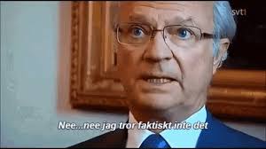 Kungafamiljen vid dans på slottet, stockholms stads uppvaktning med anledning av kungen 40 år som statschef, på kungliga. Kungen Swedish King Gif Kungen Swedishking Carlxvigustafofsweden Discover Share Gifs