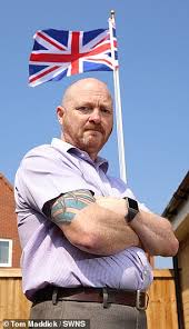 Beneil dariush insists he isn't hunting bonuses, but with the names he's looking to face next, another. Patriotic Gulf War Veteran Is Ordered To Take Down Union Flag Express Digest