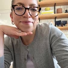 Rachel Kummer's Instagram, Twitter & Facebook