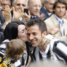 By oliver platt @plattoli dec 9, 2016, 12:00pm est. Juventus Families On Twitter Roberta Marchisio Shary Giovinco Juventus Festascudetto Beyondvictory Welcomejacopo Http T Co 25rys0mhd0