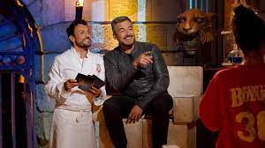 Et nous revoilà parti pour un nouvel épisode de fort boyard ! Fort Boyard Toujours Plus Fort Emission Du Mardi 22 Octobre 2019 En Streaming Replay France 2 France Tv