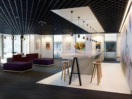 These Estee Lauder Offices Are So Cool You Ll Want To Work There Immediately Dream Office Design Estee