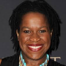 Tamara Ewing's Instagram, Twitter & Facebook