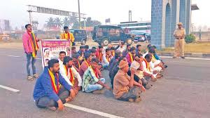 See more of kerala , tamilnadu , karnataka tours and travels on facebook. Karnataka Bandh Stops Vehicle Movement At Tamil Nadu Border