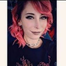 Randi Lynn's Instagram, Twitter & Facebook