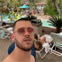 Caleb Derr's Instagram, Twitter & Facebook