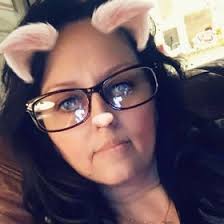 Tammy Comeaux's Instagram, Twitter & Facebook