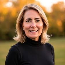 Ginger Brandt's Instagram, Twitter & Facebook