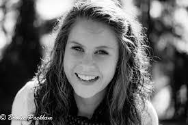 Bernadette Sinclair's Instagram, Twitter & Facebook