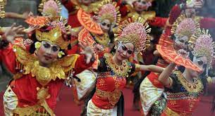 30 Tarian Adat Tradisional Daerah Bali Gambar Dan Penjelasannya
