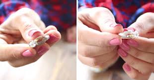 Jul 18, 2021 · cleaning sterling silver jewelry with vinegar. How To Clean Silver Jewelry At Home With 7 Simple Steps