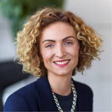 After a fulfilling 12 months of parental leave, I am delighted to announce  my return to the Talent Attraction team at KPMG Australia.