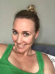 Do yall see the weird face or it just me. Its eyes all swollen