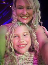 My entertainment for the afternoon. These guys are fearless!!!