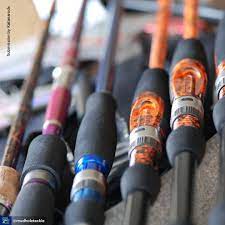 Great Custom Rod Build Submission By Katanarods These Look Great Interested In Building Your Own Custom Rod Custom Fishing Rods Diy Fishing Rod Custom Rods
