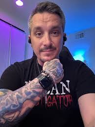 Zach Meade's Instagram, Twitter & Facebook