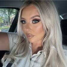 Who can recommend a cake maker in Canberra?