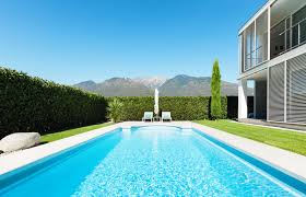 Maybe you would like to learn more about one of these? Piscine Coque Quel Prix Par Materiau Modele Et Installation Construire Sa Piscine Com