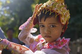 FACES OF MYANMAR. BAGAN — MANDALAY — LOIKAW — TAUNGOO —…