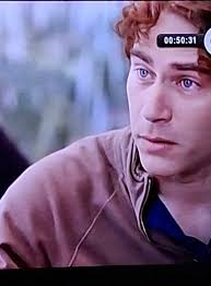 Just watched Lauren Graham in Bad Santa as "Mrs. Santa's Sister" lol