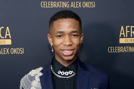Lasizwe dambuza (born 19 july 1998) is a south african internet sensation popularly known for making people laugh with the videos he posts on youtube. Lasizwe Deletes All Social Media I Ve Lost My True Authentic Self Channel