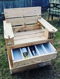 Wooden Pallet Chair Ideas Pallet Diy Diy Pallet Furniture Pallet Projects Furniture