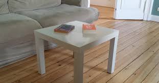 Du möchtest einen diy couchtisch selber bauen aus alten holzbohlen? 10 Tricks Machen Aus Ikea Tisch Wohnzimmerkunst Geniale Tricks