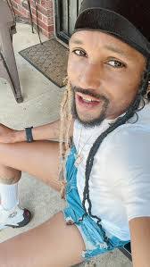 Demetrius Mcclain's Instagram, Twitter & Facebook