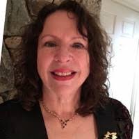 Cassandra Elson's Instagram, Twitter & Facebook