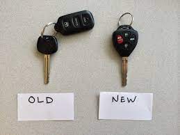 Regular, transponder chip, or remote key fob? Upgrade Your Keys Ditch That Key Fob Get Integrated Keyless Entry Toyota Tundra Forums