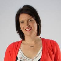 Erin Manns's Instagram, Twitter & Facebook