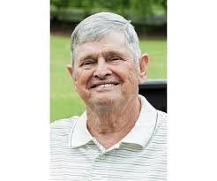 Kim Elrod's Instagram, Twitter & Facebook