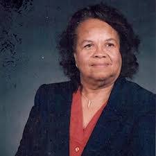 Eleanor Chase's Instagram, Twitter & Facebook