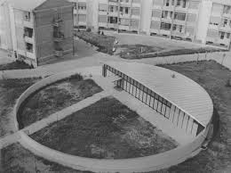It Piacenza Nursery School Architect Giuseppe Vaccaro 1962 Modern Architecture Design Architecture Piacenza