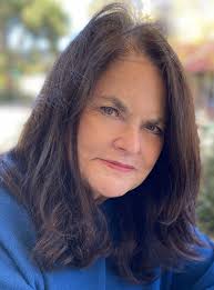 The June Insider newsletter has arrived! Kick off your summer with some  uplifting news about our members, Scholars, and Scholar alum! Here's what  you'll find inside: NEW MEMBER PROFILE: Grace Miller Valencia