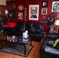 100 Horror Room Ideas Horror Room Horror Decor Horror The top spots are almost exclusively reserved for the aforementioned films, but other examples of horror movies with hotels include 1408, motel hell, the innkeepers, and eli roth's hostel. 100 horror room ideas horror room