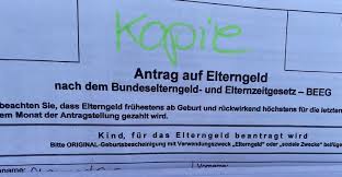 In der regel erhältst du elterngeld bis zum ersten geburtstag deines kindes, maximal aber 14 monate lang. Mehr Elterngeld Beim Zweiten Kind
