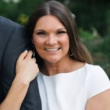 Elizabeth Shell's Profile