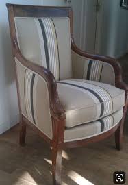 Pin By Mercedes Gonzalez Alonso On Koltuk Rengi Upholstered Chairs Furniture Upholstery