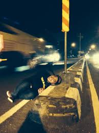 English (us) · suomi · svenska · español · português (brasil). Meki On Twitter Unclebowl Bersandar Di Bahu Jalan Kelindestronton Uripmungmampirselo Adia311 Curlyrainbow Lek Bani Http T Co Ryenfisp2t