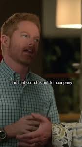 Cam benched Manny and Gloria did this..😅| MODERN FAMILY SEASON 06 ep3  #shorts #trending #viral