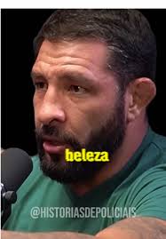 Menina Falando Que Vai Trabalhar Sendo Policial De Aeroporto