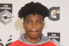 Texas offers rising 2021 CB Malik Williams