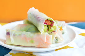 Tofu spring rolls with pickled veggies. Alternative Au Sandwich Les Rouleaux De Printemps Sweet And Sour