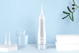 It's still important to brush twice a day for at least two minutes, and if possible brush after every meal to remove loose food from under brackets and wires. Best Water Flossers London Evening Standard Evening Standard