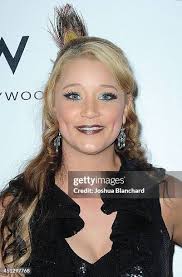 39 Hollywood Casino Masquerade Ball Stock Photos, High-Res Pictures, and  Images