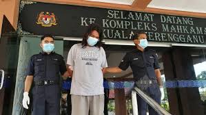 Is located next to the new kompleks mahkamah syariah wilayah persekutuan kl and is also not far from the jalan duta government office complex (kompleks bangunan kerajaan jalan duta). Buruh Mengaku Miliki Air Ketum Di Bangsal Ayam