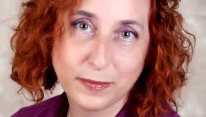 Nora Ortiz presentará su novela 'Doce años y un día' en la Casa de las  Conchas