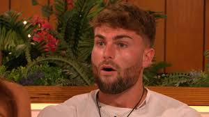 Love Island's Tom Clare called out FAKE couples before Samie Elishi 'split'